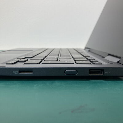 【浦添城間店(沖縄)】中古  dynabook V83/HS (i7-1165G7/8GB/SSD512GB/WLAN/13.3FHD) 3280022115 