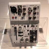 中古  YAMAHA ﾐｷｼﾝｸﾞｺﾝｿｰﾙ AG03 183917 