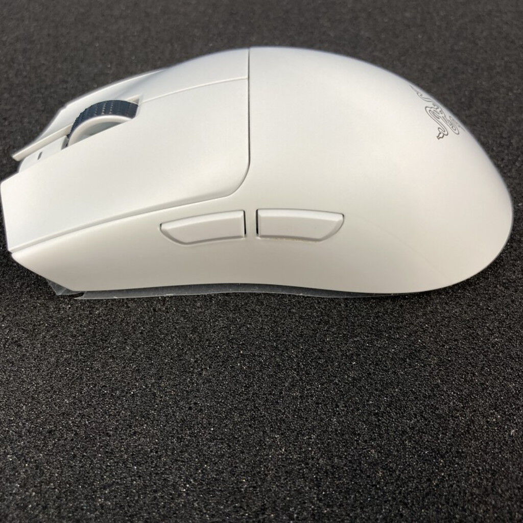 中古 Razer Viper V3 Pro WHITE 3310006947 （390355） ｜ パソコン