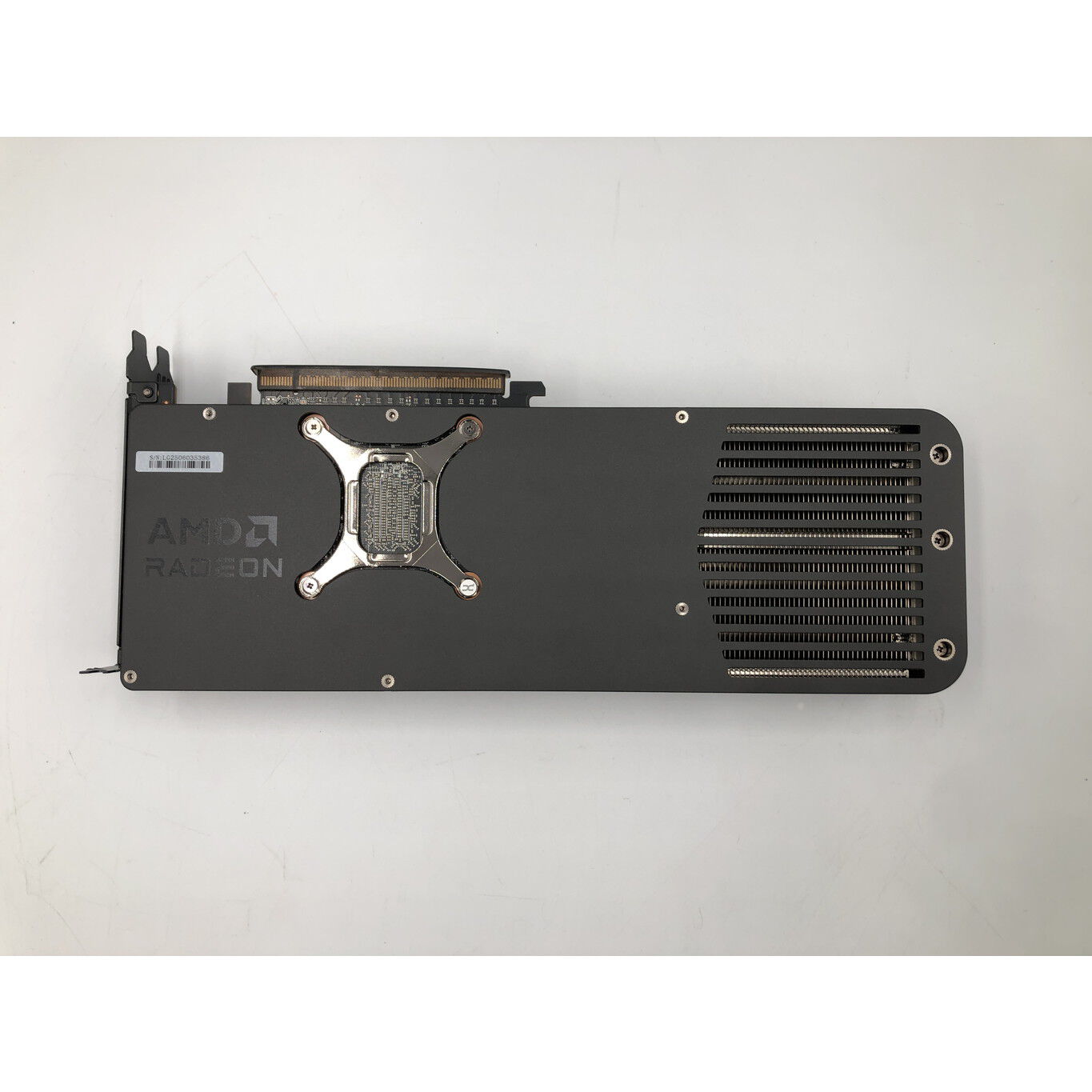 中古 玄人志向 RD-RX9070-E16GB/TP(RX9070 16GB) 4680003196 （334627