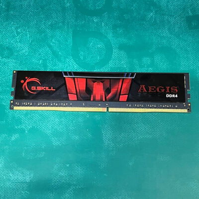 【静岡東瀬名店】中古  PC4-19200 8GB デスクトップ用 126163 