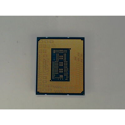 【前橋ｲﾝﾀｰｱｶﾏﾙ店】中古  INTEL Core i7 13700KF (1700/3.4G/30M/C16/T24) 152751 