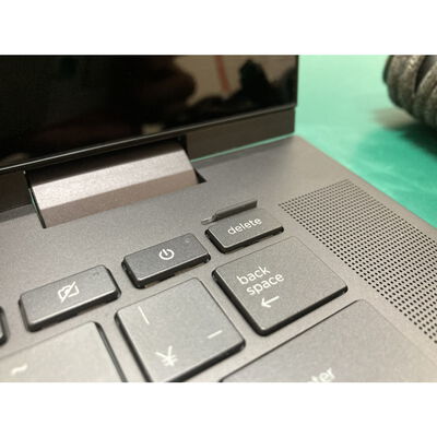 【浦添城間店(沖縄)】中古  HP ENVY X360 15-ey0000AU(AMD Ryzen 5 5625U/16GB/SSD512GB/なし/オンボード/15.6/1920x1080/Wi-Fi/W11H64 MAR) 171177 