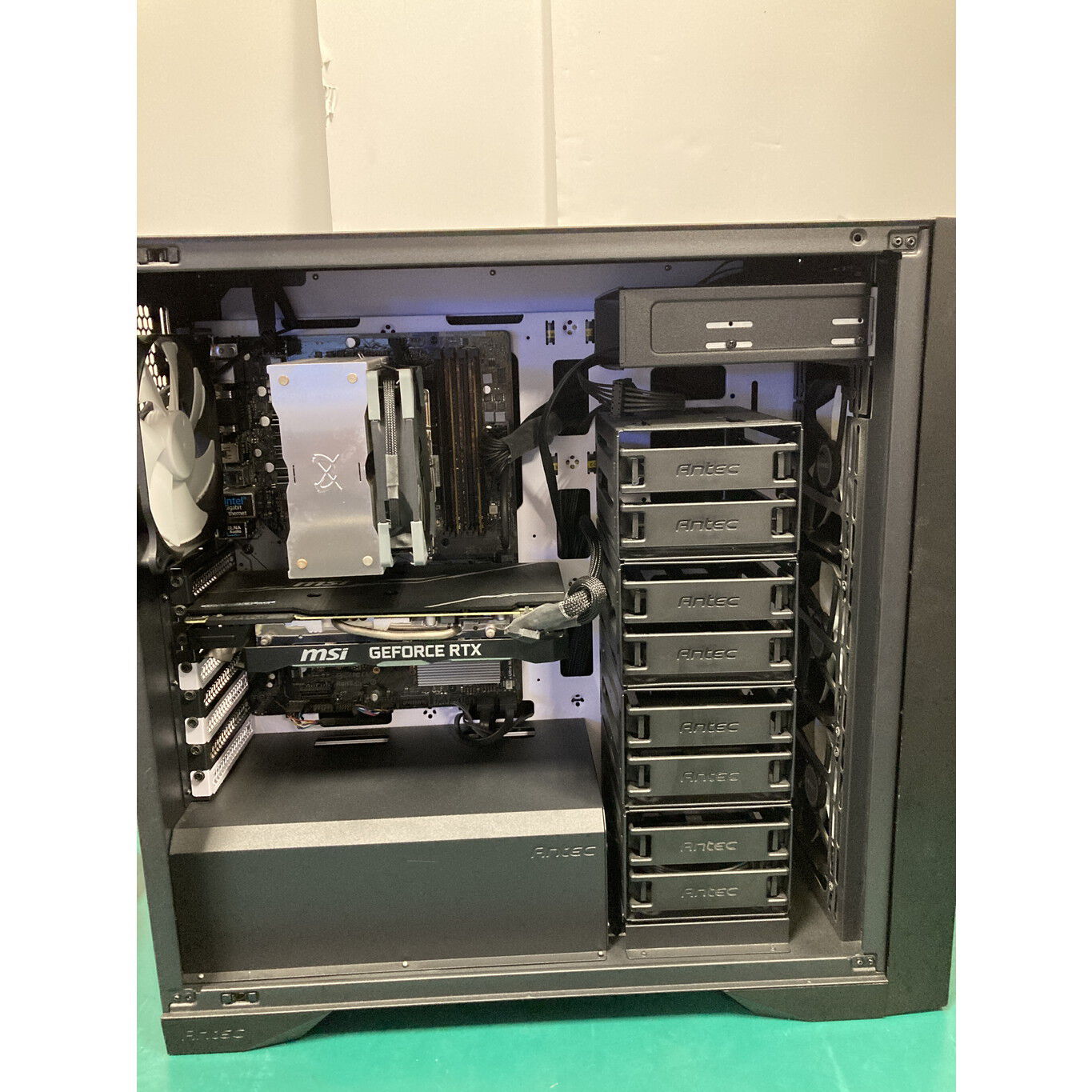 中古 自作パソコン(i7 9700K/16GB/SSD500GB+1TB/RTX2070 SUPER