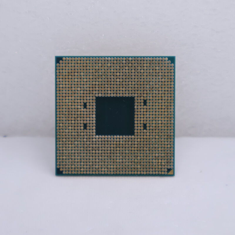 中古 AMD Ryzen 7 3700X (AM4/3.6/36M/C8/T16/65W) 140025 （388359