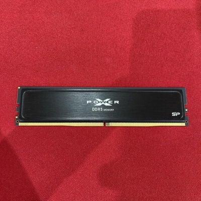 【静岡東瀬名店】中古  SiliconPower SP016GXLWU60AFSEAEDDR5(PC5-48000 16GBx1 デスクトップ用) 5140001077 