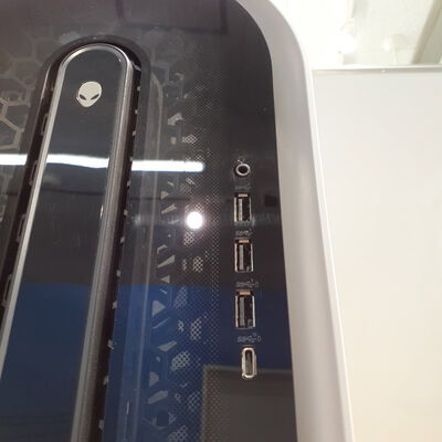 【鹿児島店】中古  Alienware ゲーミングPC(i7 13700KF/16GB/SSD1TB/HDD2TB/RTX3070/W11H) 4700001071 