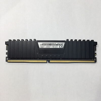 【松山環状枝松店】中古  PC4-25600 16GB デスクトップ用(DDR4-3200) 140728 