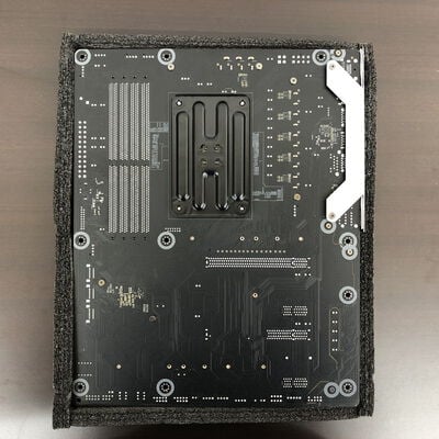 【長野稲里店】中古  ASRock B550 Steel Legend (B550 AM4 ATX DDR4) 142936 