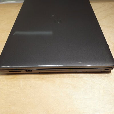 【鹿児島店】中古  富士通 FMVA53C2BH(i7-8550U/8GB/SSD256GB/W11H) 4700001055 