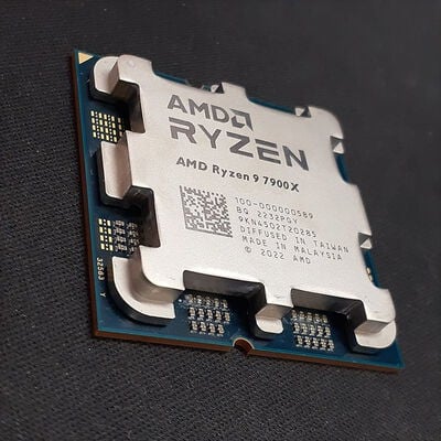 【鹿児島店】中古  AMD Ryzen 9 7900X (AM5/4.7GHz/76M/C12/T24/170W 152462 