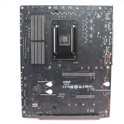【札幌店】中古  MSI MPG X570 GAMING PRO CARBON WIFI(X570 AM4 ATX) 140051 