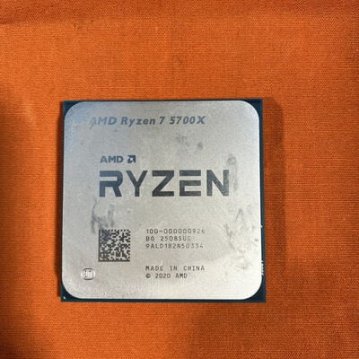 【なんば店】中古  AMD Ryzen 7 5700X (AM4/3.4GHz/36M/C8/T16/65W) 150182 