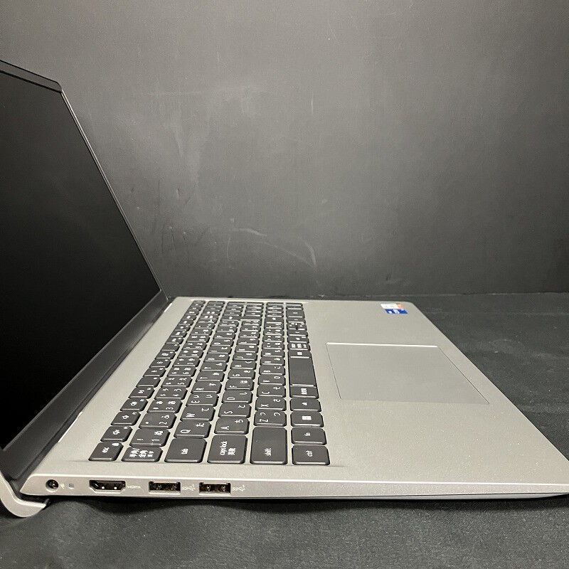 中古 DELL Inspiron 15 3520(i5-1235U/16GB/なし/SSD512GB/15.6
