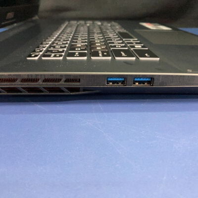 【前橋ｲﾝﾀｰｱｶﾏﾙ店】中古  MSI Katana 17HX B414WFK(i7-14650HX/16GB/SSD500GB/RTX5060/W11H) 4540002600 