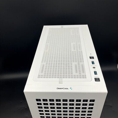 【熊本浜線店】中古  DEEPCOOL CH370 WH(mATX ｶﾞﾗｽ WH) 5370000851 