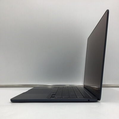 【白山FM松任店】中古  Apple MacBook Air 2024 Z1G80006K (Apple M3/24GB/SSD 2TB/13.3/2560 x 1664 Liquid Retina/Wifi) 198225 