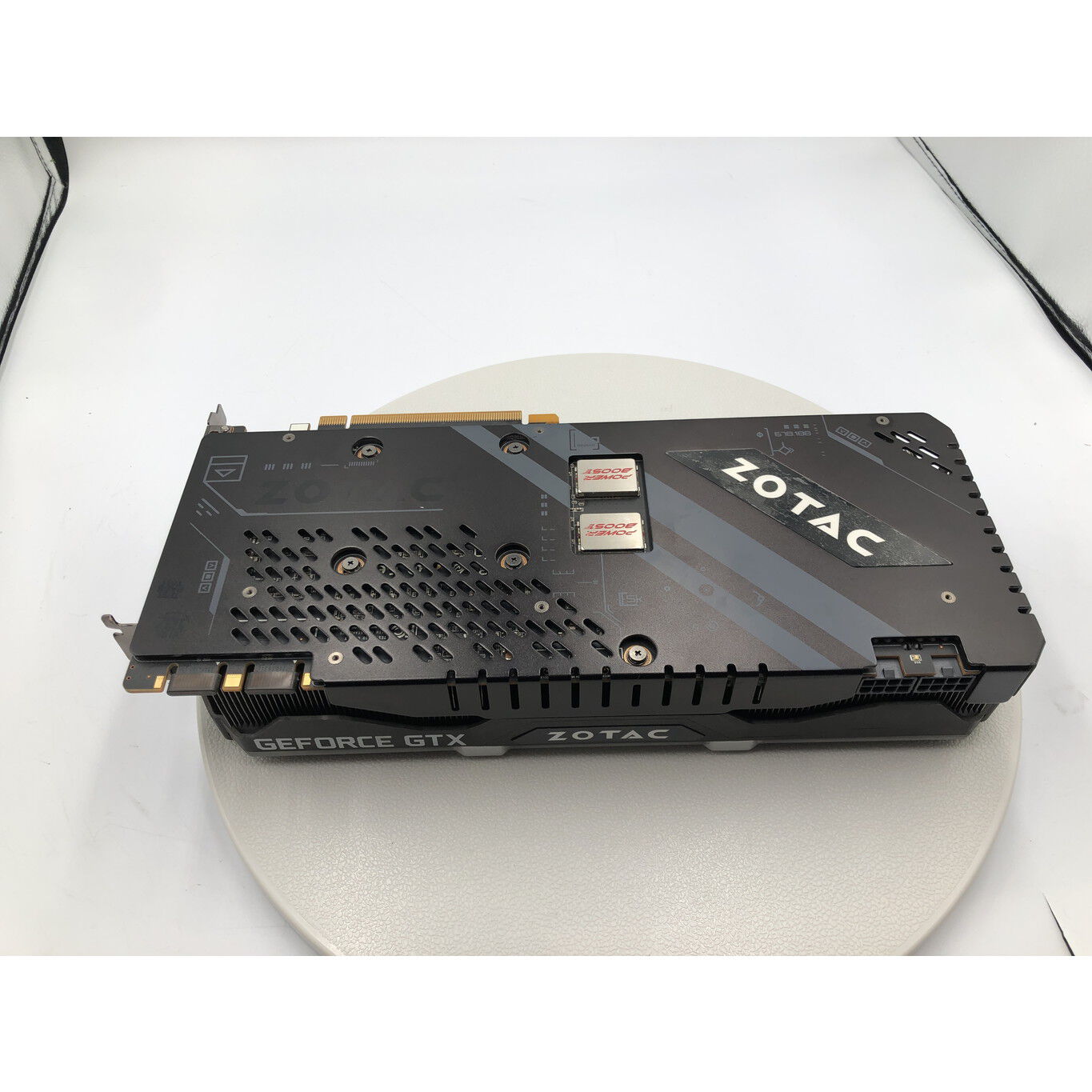 中古 ZOTAC GeForce GTX 1080 Ti AMP Extreme Core Edition ZT-P10810F