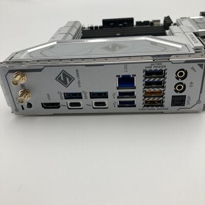 【神戸・三宮店】中古  ASRock Z890 Steel Legend WiFi(Z890 1851 ATX DDR5 172165 