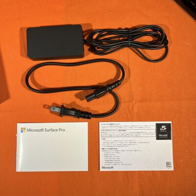 【なんば店】中古  マイクロソフト Surface Pro 6 128GB LGP-00014(Core i5-8250U/8GB/SSD128GB/なし/オンボード/12.3/2736x1824/W11H) 4510001825