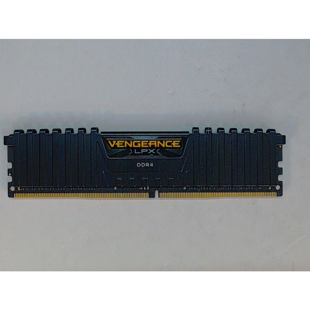 中古 Corsair CMK32GX4M2E3200C16 (DDR4-3200 16GB) 4540001443