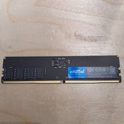 【鹿児島店】中古  PC5-44800 16GB デスクトップ用(DDR5-5600) 149153 