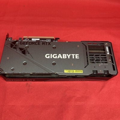 【千葉店】中古  GIGABYTE GV-N3070GAMING OC-8GD (RTX3070 8G) 143899 