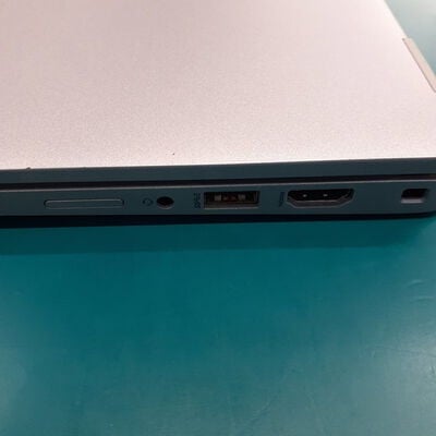 【鹿児島店】中古  DELL Latitude 5320(Intel Core i5 1145G7 2.60GHz/16GB DDR4/SSD256GB/-/オンボード/13.3/1920x1080/Wi-Fi/WEBCAM/W11P/VBT) 192753 