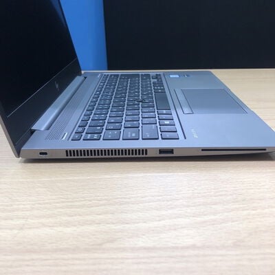 【甲府飯田店】中古  HP ZBook 14u G6 (Intel Core i7 8565U 1.80GHz/16GB/SSD1TB/なし/オンボード/14/1920ｘ1080/Wi-Fi/WEBCAM/W11H64) 182015 