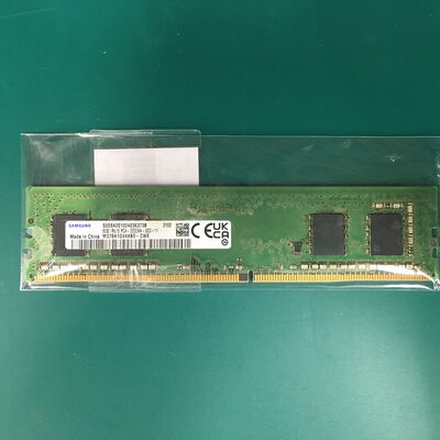 【佐賀南部バイパス店】中古  PC4-25600 8GB デスクトップ用 140727 