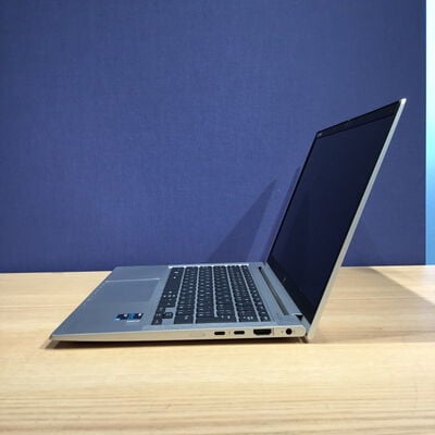 【松山環状枝松店】中古  HP EliteBook 830 G8 (INTEL Core i7 1165G7 2.8GHz/32GB/SSD512GB/-/オンボード/13.3/1920x1080/Wi-Fi/WEBCAM/W11H64) 182742 