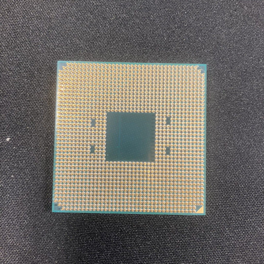 中古 AMD Ryzen 7 5700X (AM4/3.4GHz/36M/C8/T16/65W) 150182