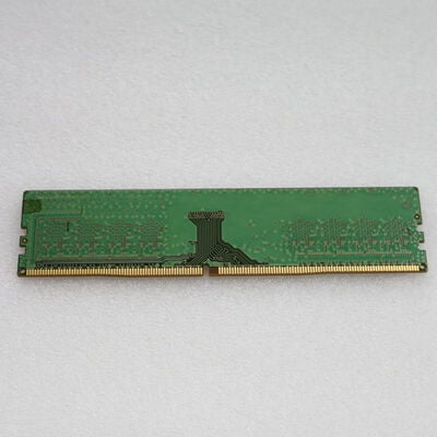 【通販センター】中古  PC4-21300 8GB デスクトップ用(DDR4-2666) 126165 