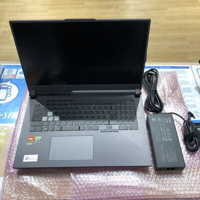 【宮崎恒久店】中古  ASUS ROG G713PI-R98R4070 (Ryzen9 7845HX/16GB/SSD 512GB/RTX4070/WLAN/17.3FHD/W11H64) 5160000809 