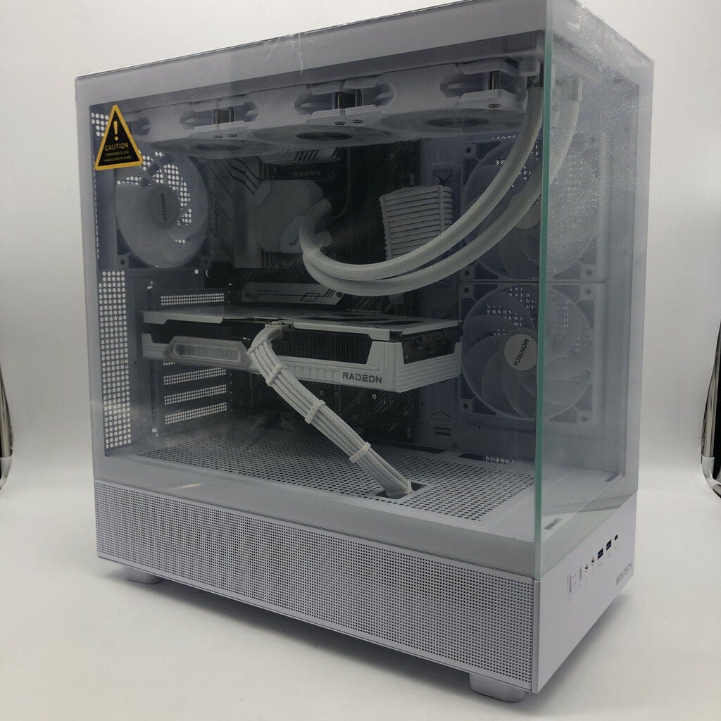 中古 自作パソコン(i7 11700F/32GB/SSD1TB/RX9060XT 16GB/OS無
