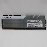中古  PC4-25600 8GB デスクトップ用(DDR4-3200) 140727 