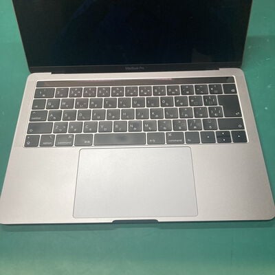 【浦添城間店(沖縄)】中古  Apple MacBook Pro 13インチ (i5 2.4GHz/8GB/512GB) スペースグレイ Touch Bar搭載 MV972J/A (Mid 2019) 141238 