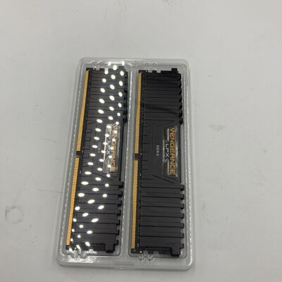【水戸赤塚店】中古  Corsair CMK16GX4M2E3200C16 (DDR4 PC4-25600 8GB 2枚組) 4680004151 