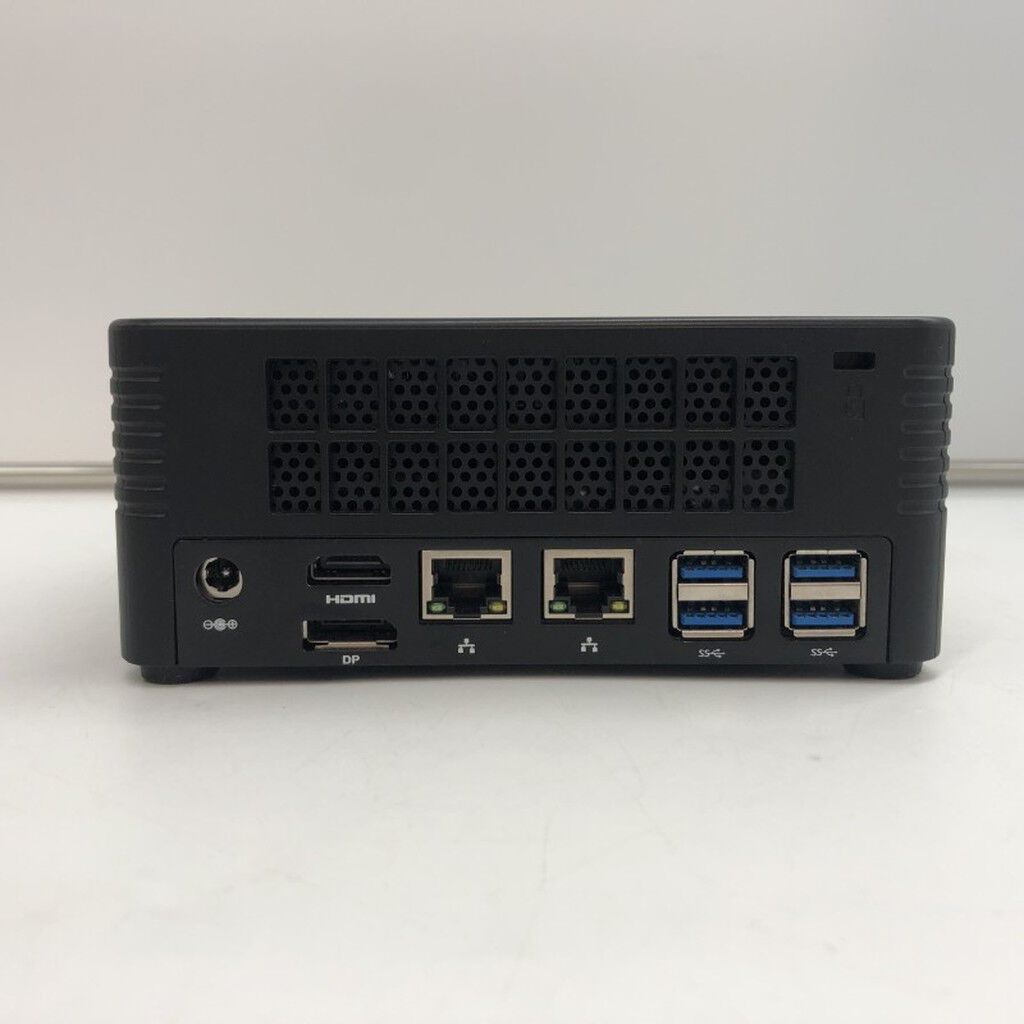 中古 minisforum ミニPC(Ryzen 7 5700G/64GB/SSD500GB/W11P