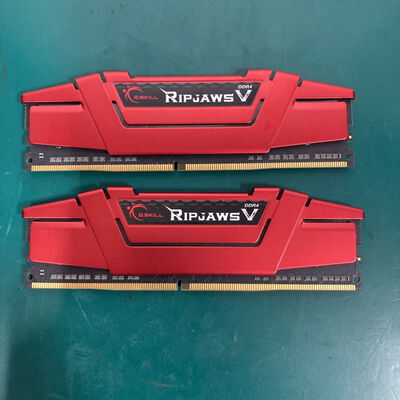 【富山本郷店】中古  8GB 2枚組(合計16GB) PC4-24000/DDR4-3000 デスクトップ用 190924 