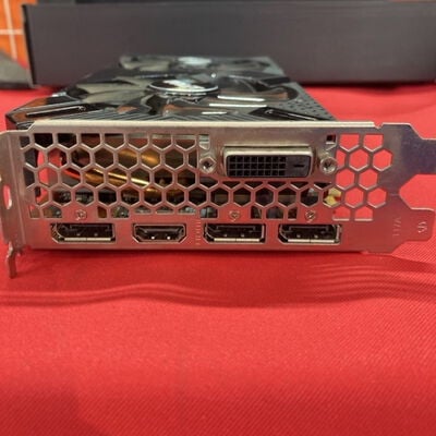 【千葉店】中古  Palit NE62070015P2-1062A(RTX2070 8GGD61D1H3P) 138340 