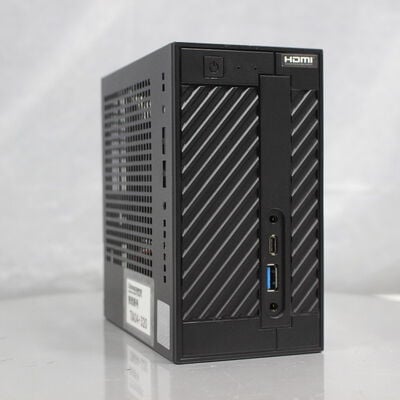 中古  ASRock DeskMini A300(AMD Ryzen 3 3200G with Radeon Vega Graphics/16GB/SSD512GB/なし/オンボード/W11H64 MAR) 179044 