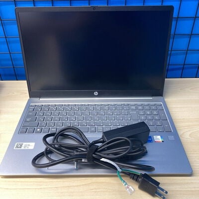 【博多店】中古  HP 15-fd0228TU 3310005800 