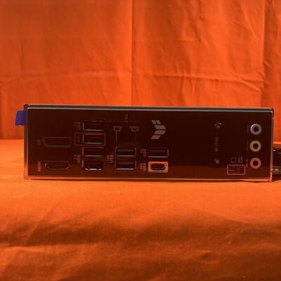 【なんば店】中古  ASUS TUF GAMING B650EM-PLUS WIFI(B650 AM5 mATX) 3280021875 