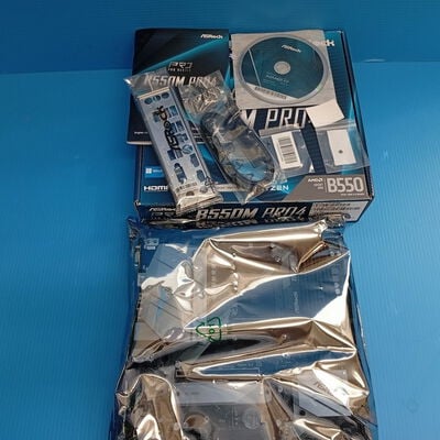 【大須店】中古  ASRock B550M Pro4 (B550 AM4 mATX DDR4) 142938 