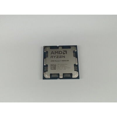 【前橋ｲﾝﾀｰｱｶﾏﾙ店】中古  AMD Ryzen 7 9800X3D (AM5/4.7/104M/C8/T16/120W) 1460025260 