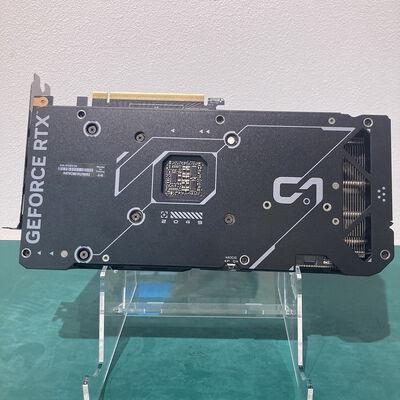【浦添城間店(沖縄)】中古  各社 GeForce RTX4070 (12GB PCI-E) 157138 