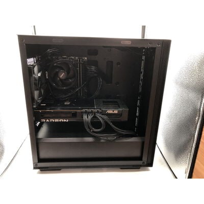 【水戸赤塚店】中古  自作パソコン(Ryzen 5 5600X/32GB/SSD1TB+128GB/RX9070XT/W11H) 4680002255【11/6値下げ!】 