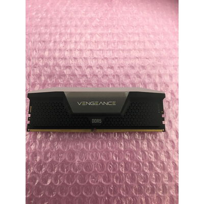 【佐賀南部バイパス店】中古  PC5-44800 16GB デスクトップ用(DDR5-5600) 149153 