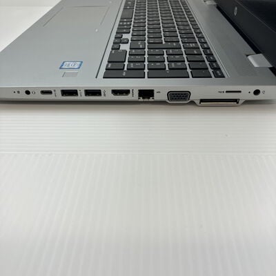 【秋葉原本店】中古  HP ProBooK 650 G5(i7-8565U/8GB/SSD256GB/W11P) 3410014348 